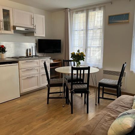 Le Pastel Apartment องเฟลอร์ ภายนอก รูปภาพ