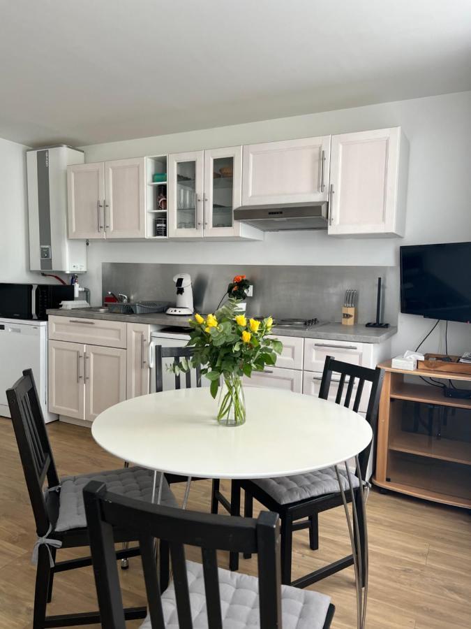 Le Pastel Apartment องเฟลอร์ ภายนอก รูปภาพ
